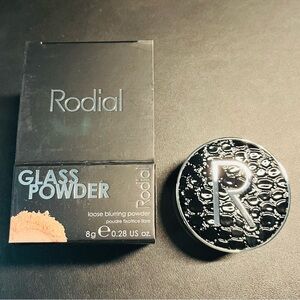 Rodial Glass Powder Loose Blurring Powder - 8g